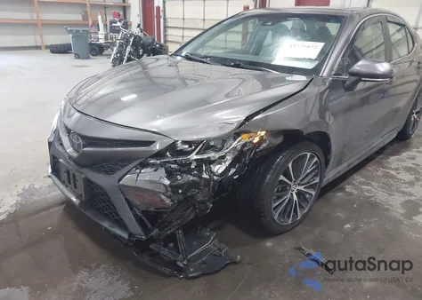 2019 Toyota Camry Se z USA, uszkodzony, nr VIN 4T1B11HK8KU790348